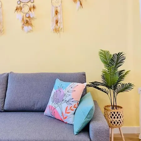 Beautiful And Charming Loft In Russafa Soho Daire *