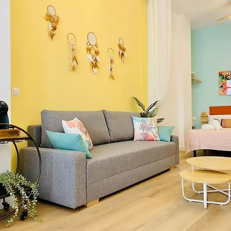 Daire Beautiful And Charming Loft In Russafa Soho Valensiya